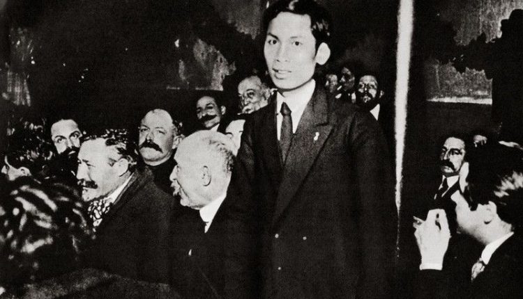 Thuyết minh về chủ tịch Hồ Chí Minh vĩ đại của nhân dân Việt Nam